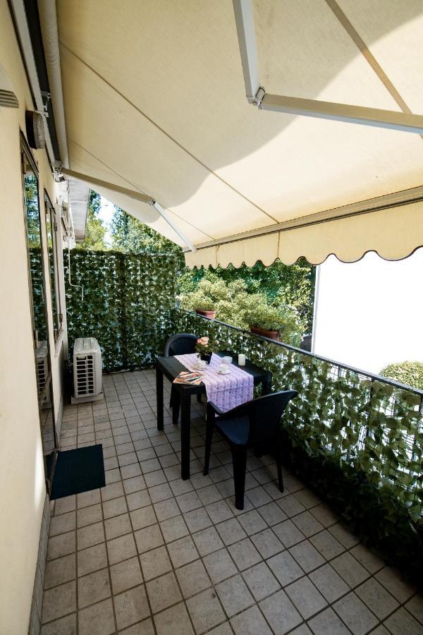 Appartamento Con Parcheggio Gratuito 15Min Da Venezia Mestre Exterior foto